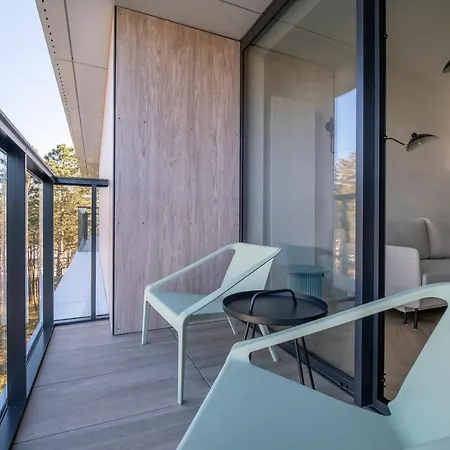 White Shellter - Shellter & * Rogowo (Gryfice)